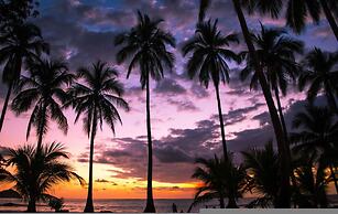 Upstay - New Condo in Jaco - 5 Mins From Beach