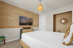 Upstay - Disney Movie Mansion at Windsor Island