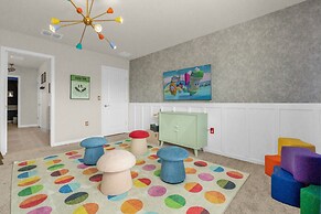 Upstay - Disney Movie Mansion at Windsor Island