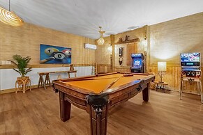 Upstay - Disney Movie Mansion at Windsor Island