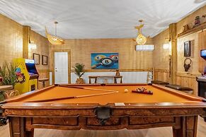 Upstay - Disney Movie Mansion at Windsor Island