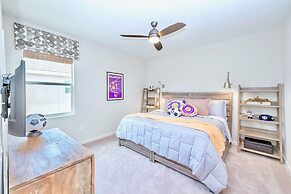 Upstay - 32 Guest Home - Pool Hot Tub and Games