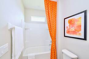 Upstay - 32 Guest Home - Pool Hot Tub and Games