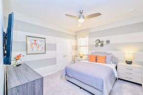 Upstay - 32 Guest Home - Pool Hot Tub and Games