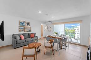 Upstay - Brand New Condo in Jaco 5mins to Beach