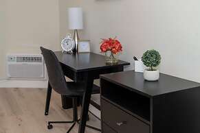 Spacious Studio Apartment Near Botanical Gardens