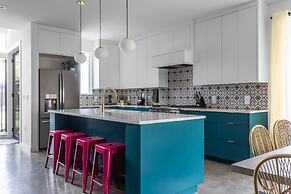 Insta-worthy Two House Corner Compound