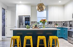 Insta-worthy Two House Corner Compound