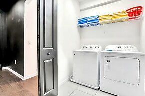 Upstay - Patio Paradise w Pool-spa-games-tikibar