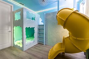 Upstay - Patio Paradise w Pool-spa-games-tikibar