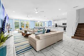 Upstay - Patio Paradise w Pool-spa-games-tikibar