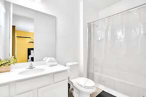 Upstay - Patio Paradise w Pool-spa-games-tikibar