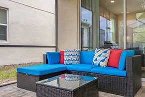 Upstay - New Build - Resort Home w Pool Hot Tub