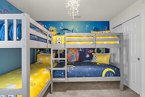 Upstay - New Build - Resort Home w Pool Hot Tub