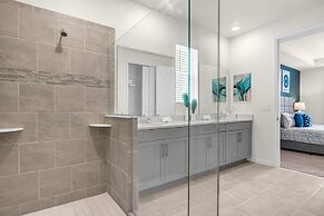 Upstay - New Build - Resort Home w Pool Hot Tub