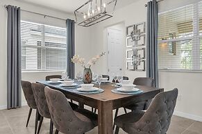 Upstay - New Build - Resort Home w Pool Hot Tub