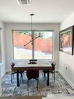 Upstay - Eastside Home w Patio BBQ - Mins to DT