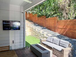 Upstay - Eastside Home w Patio BBQ - Mins to DT