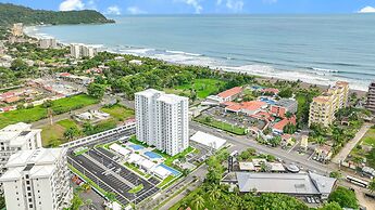 Upstay - New Condo w Incredible Views in Jaco