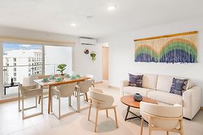 Upstay - New Condo w Incredible Views in Jaco