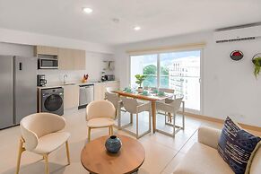 Upstay - New Condo w Incredible Views in Jaco
