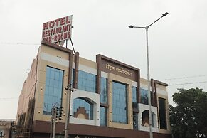 HOTEL LAXMI PALACE