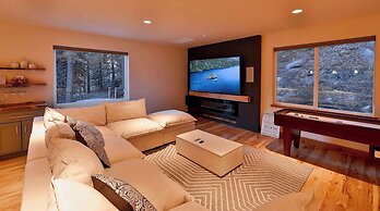 The Elevator House Sleeps 10!