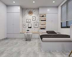 Hera Palace Hotel & Apartment Ba Dinh