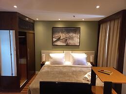 Get a Flat 1702 - Wyndham SP Paulista