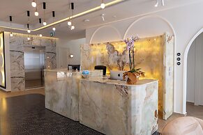 The Collector hotel boutique