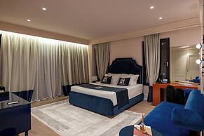 The Collector hotel boutique