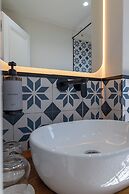 The Collector hotel boutique