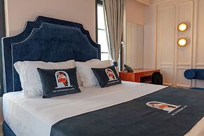 The Collector hotel boutique