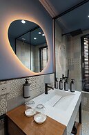 The Collector hotel boutique