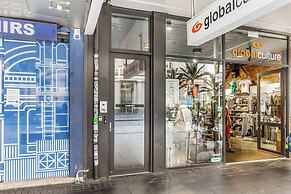 Modern Studio + Prime Location!