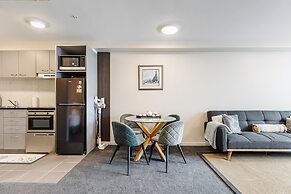 Cosy 2Brm Cbd Apartment