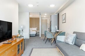 Cosy 2Brm Cbd Apartment
