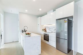 Brand New! Luxe 3-Bed Apartment In Aotea Square