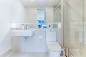 Brand New! Luxe 3-Bed Apartment In Aotea Square