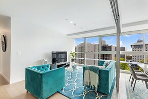Brand New! Luxe 3-Bed Apartment In Aotea Square