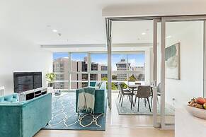 Brand New! Luxe 3-Bed Apartment In Aotea Square