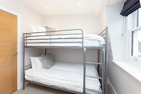 Stunning Central Windsor Town House