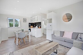 Summerside Loft with Air-con