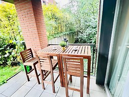 Chic one bedroom with parking&terrace