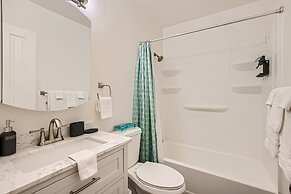 NEW - Awesome 6BR - 15 Min To Beach
