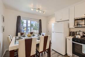 NEW - Awesome 6BR - 15 Min To Beach