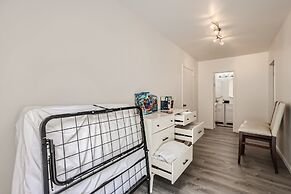 NEW - Awesome 6BR - 15 Min To Beach
