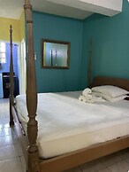 Comfort Suites 5 Mins from Beach