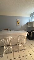Comfort Suites 5 Mins from Beach