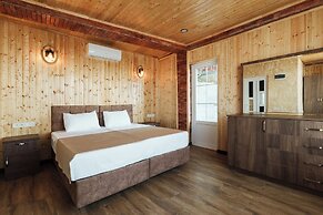 Roots Resort